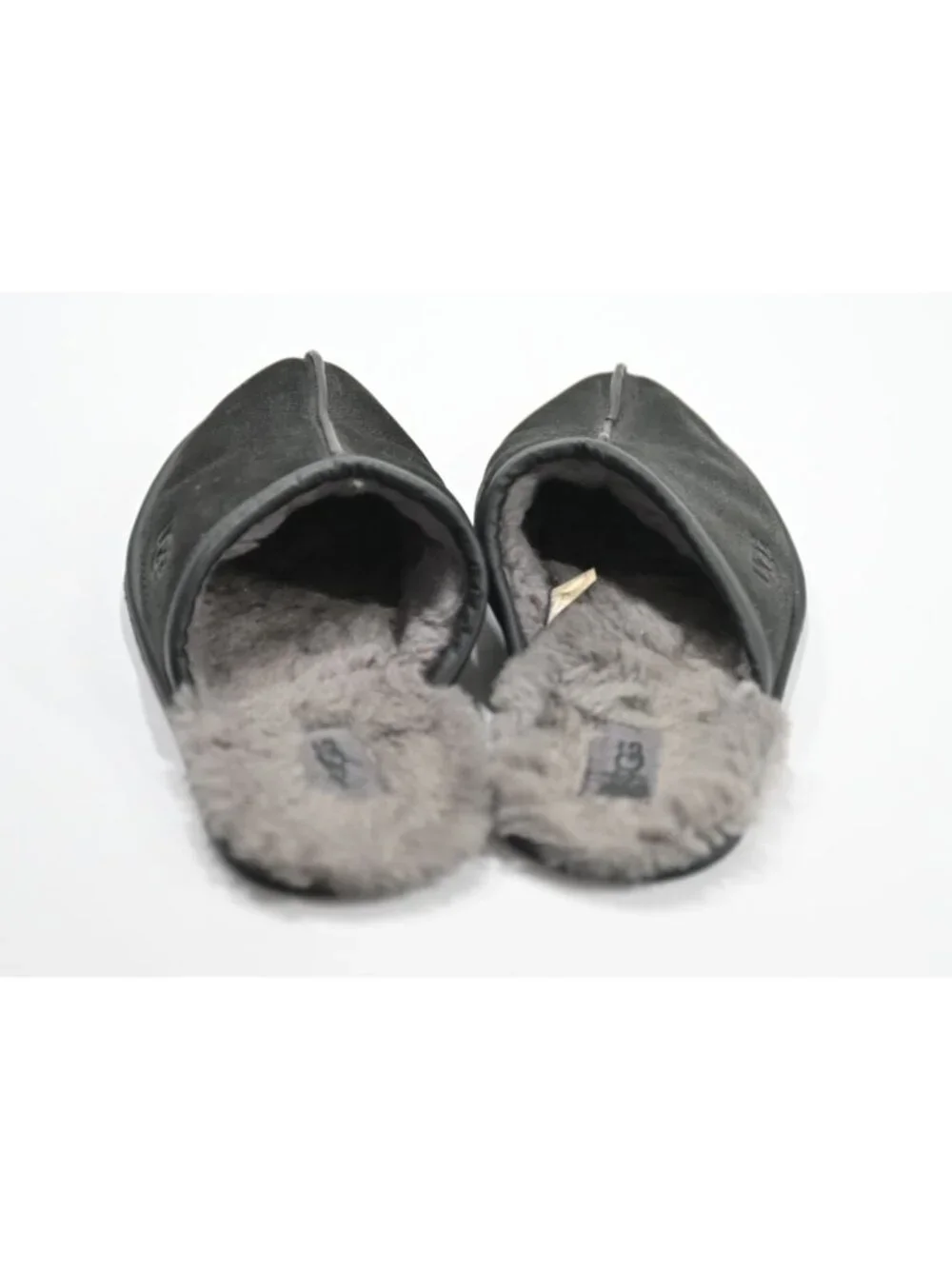 UGG Scuff Slip-On Slippers 1108192 in Black